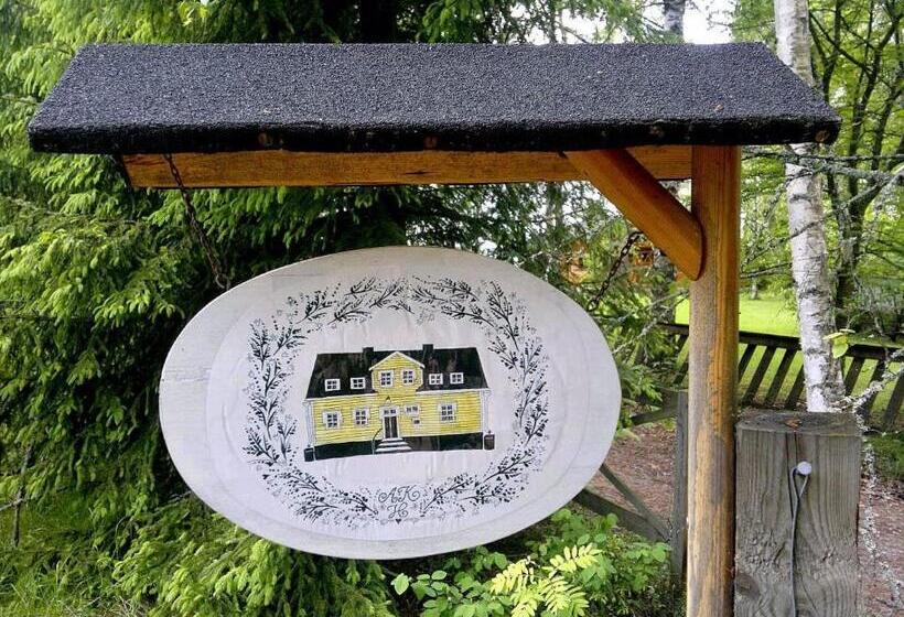 호스텔 Hiekkaranta Bed & Breakfast