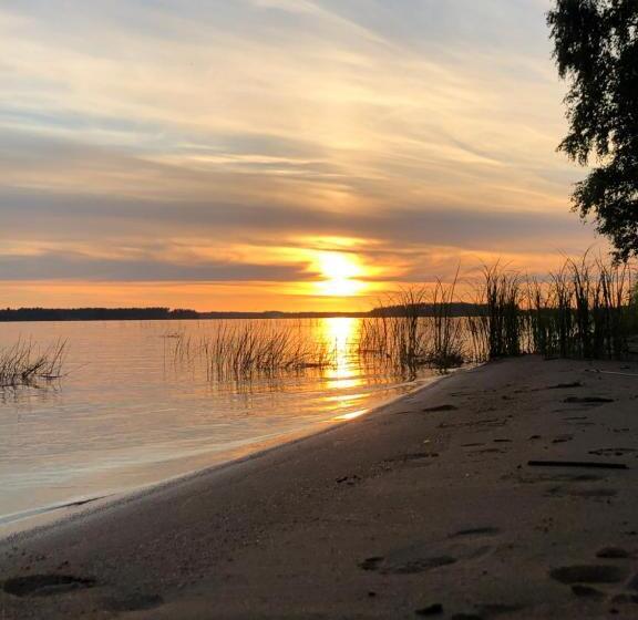 호스텔 Hiekkaranta Bed & Breakfast