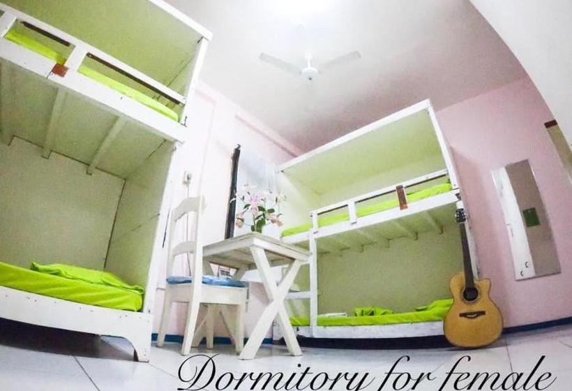 La Fusion Garden Resort  Hostel