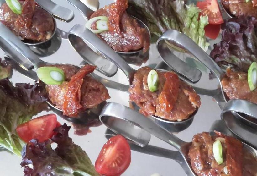 호스텔 Penzion Fantasy   Restaurant