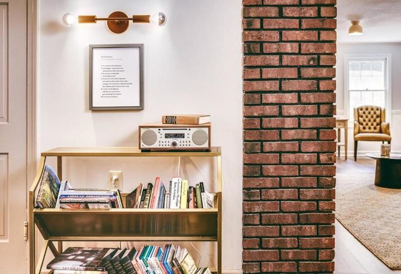 ユースホステル The Ellery