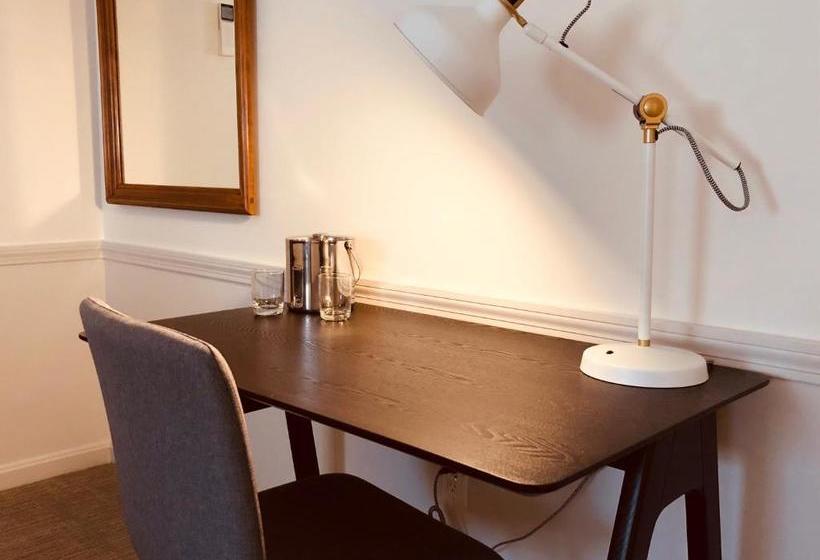 ユースホステル The Ellery