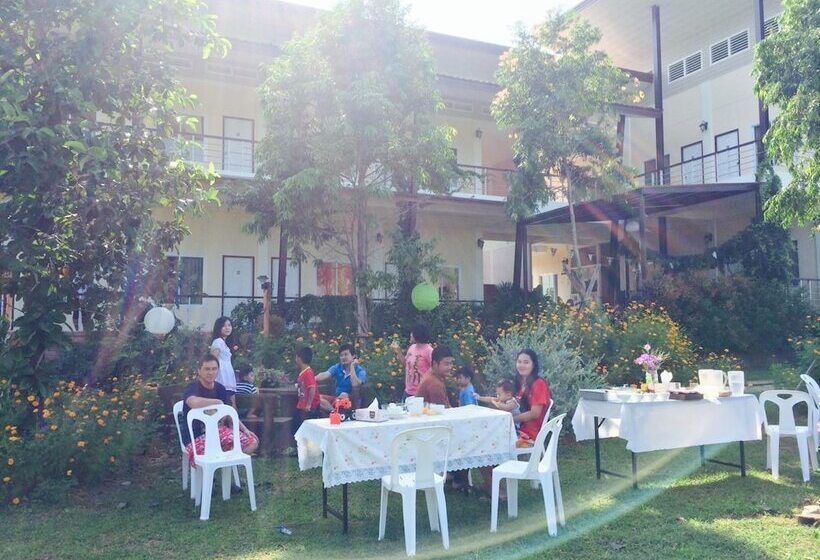 ユースホステル Thorfun Guesthouse In The Garden