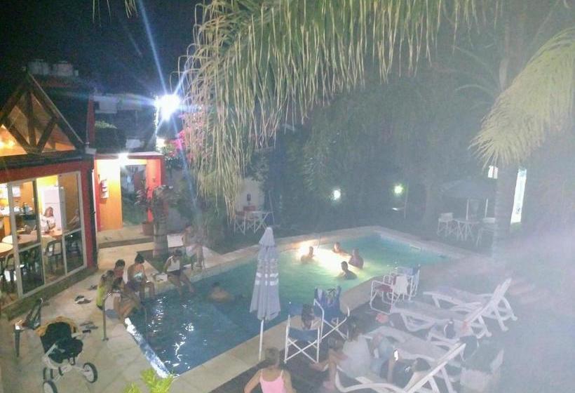 Costas Del Paraiso