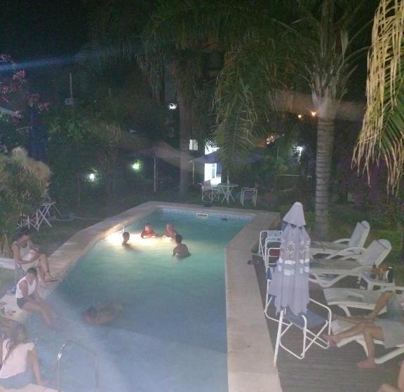 Costas Del Paraiso
