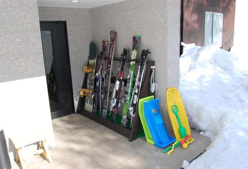 Hakuba Grand Apartments