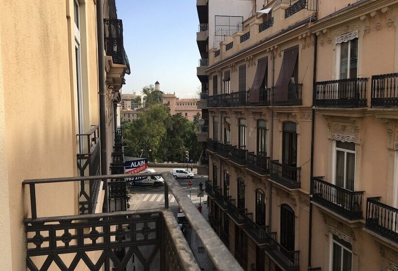 Md Design Hotel   Portal Del Real