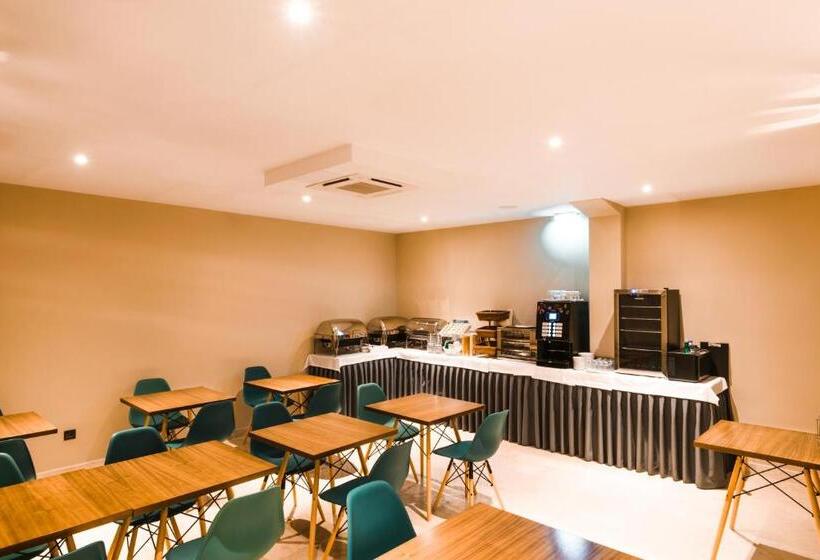 هتل Rossio Boutique