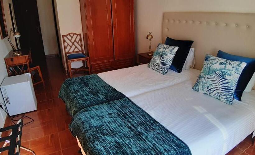 هتل The Blue Bamboo  Duna Parque Group