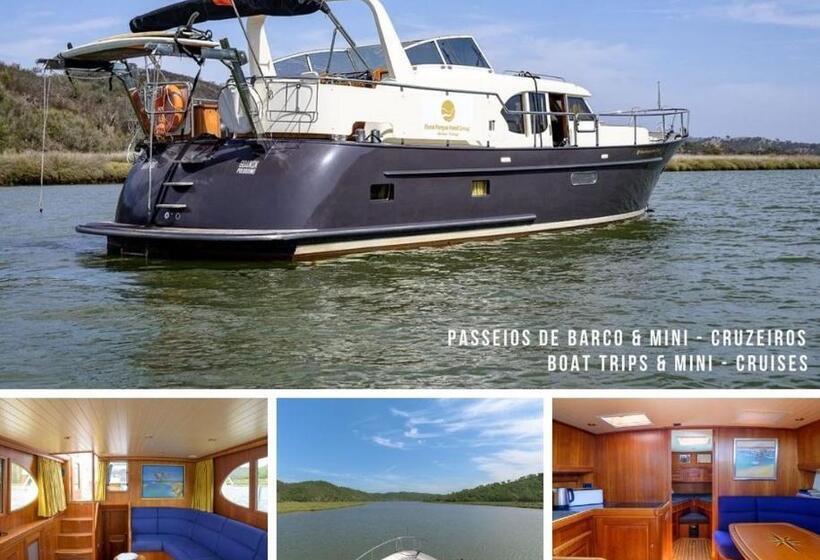 Отель The Blue Bamboo Duna Parque Group