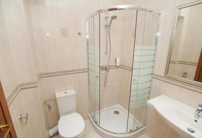 Mamaia Summerland Apartments