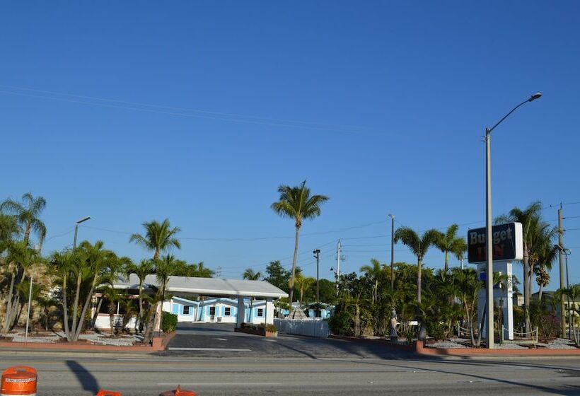 فندق على الطريق Budget Inn   Ft Myers