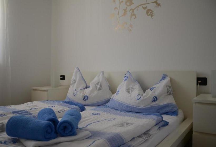 پانسیون Apartments Bertok