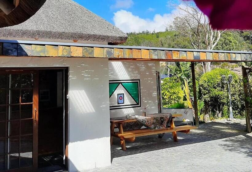 پانسیون Badger's Lodge