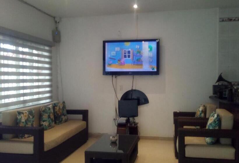 פנסיון Casa De Huespedes Villa Hermosa