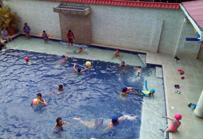 פנסיון Casa De Huespedes Villa Hermosa