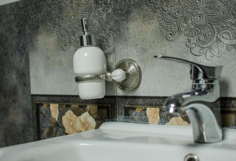 پانسیون City Lux Villa