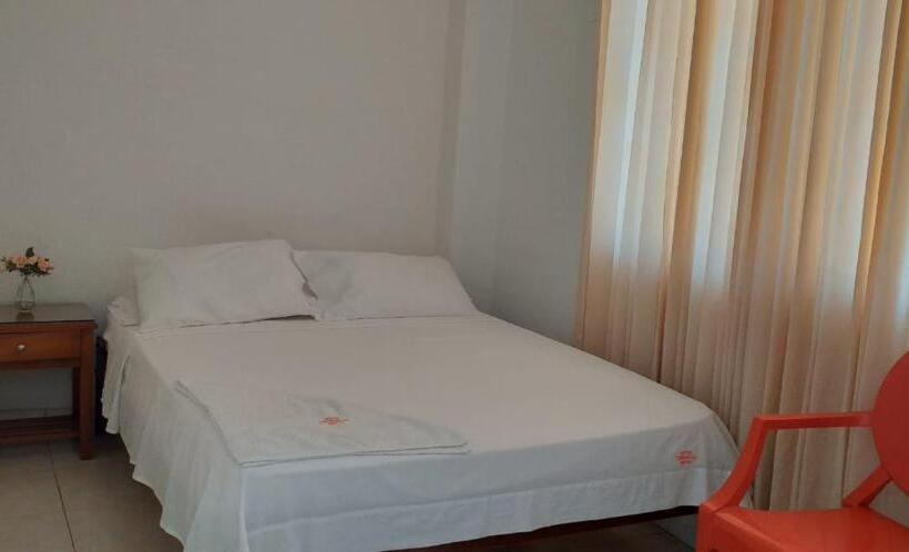 ペンション Comercial Neiva