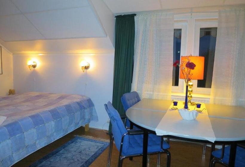 펜션 Dessans Café & Logi