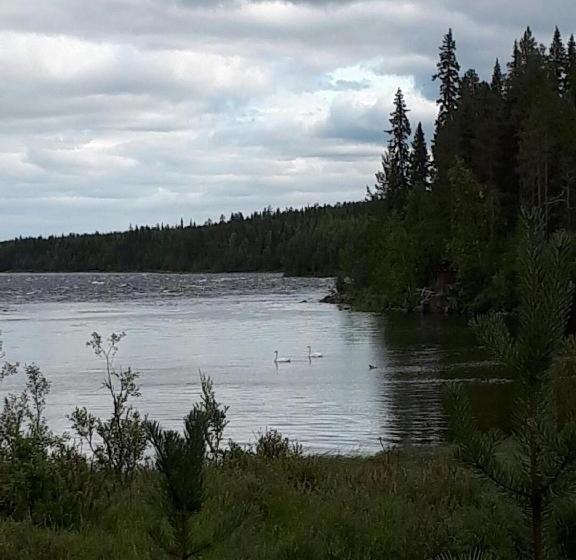 펜션 Dessans Café & Logi