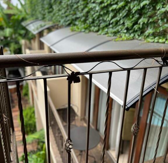 膳宿费 Fernivy Guest House