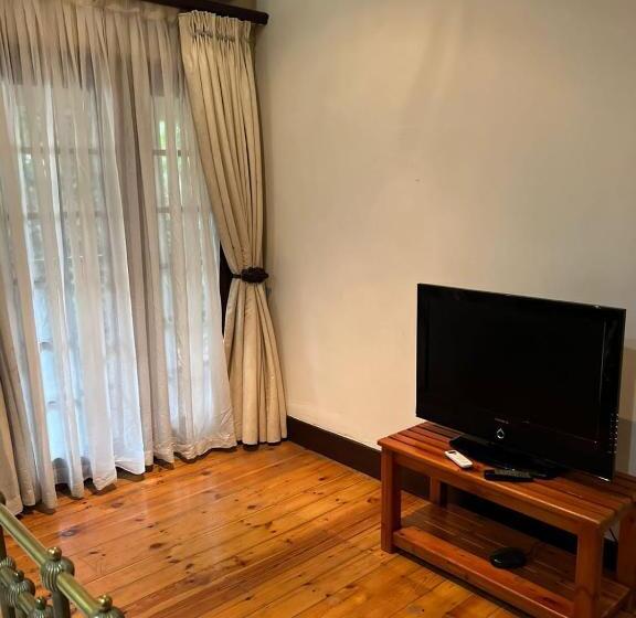 膳宿费 Fernivy Guest House