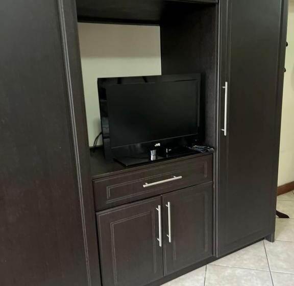 膳宿费 Fernivy Guest House