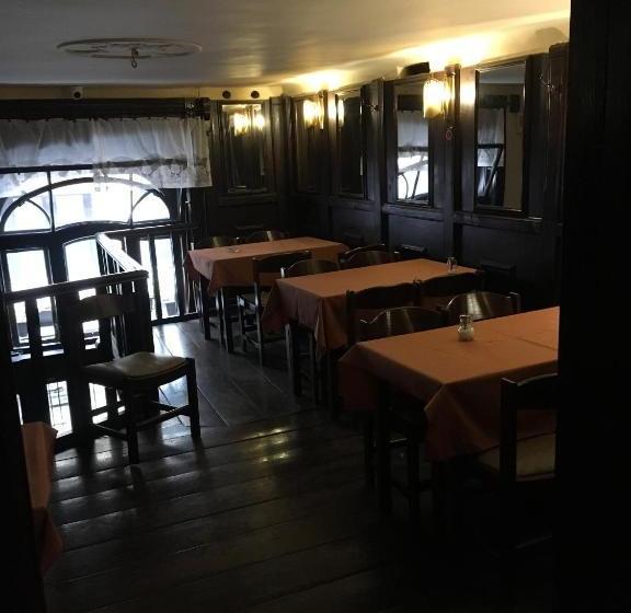 پانسیون Guest House Prenoćište Piccolina