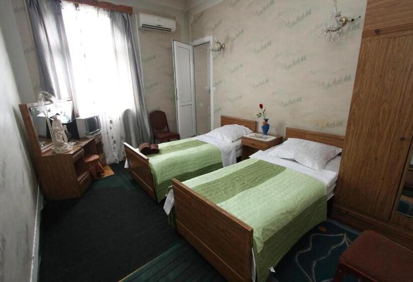 بنسيون Guesthouse Goliati