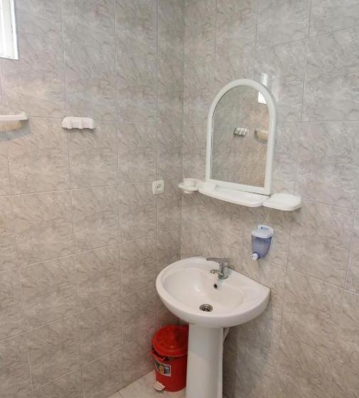پانسیون Guesthouse Goliati