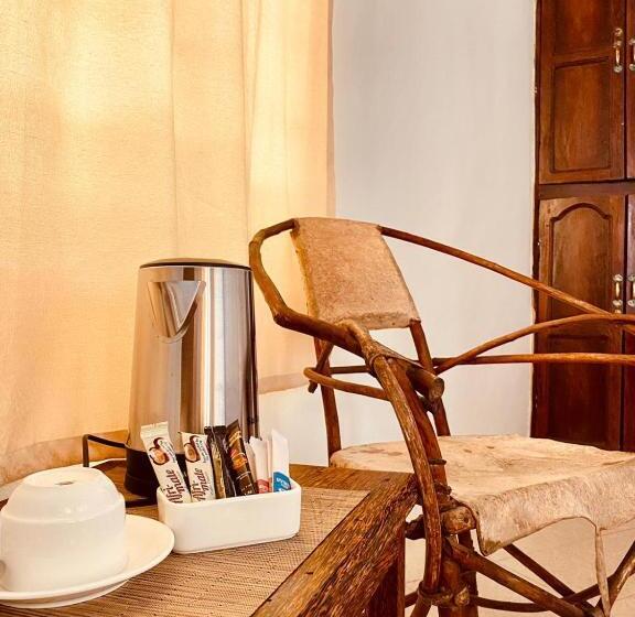 Пансион Helwas Zanzibar Beach