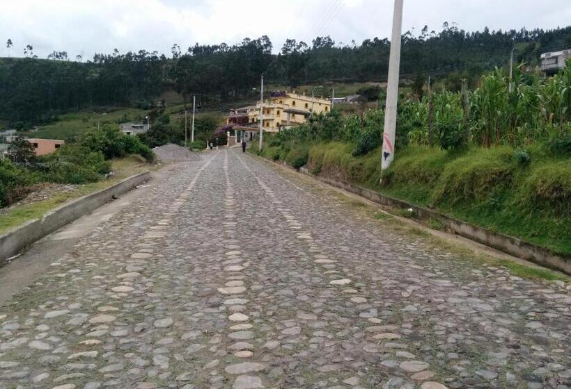 ペンション Hostal Curiñan