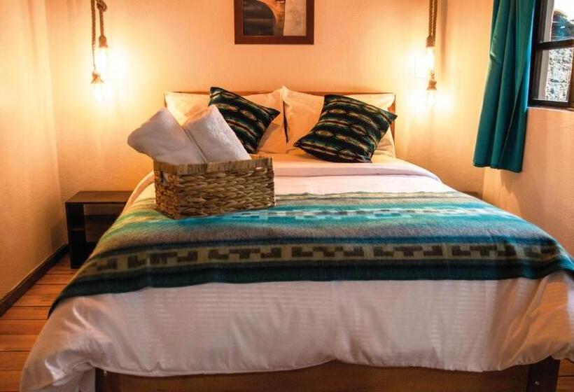 پانسیون Hostal Restaurant La Cigale