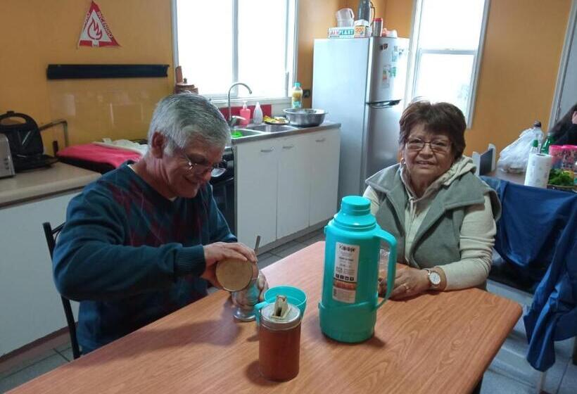 פנסיון Hostal Santa Fe