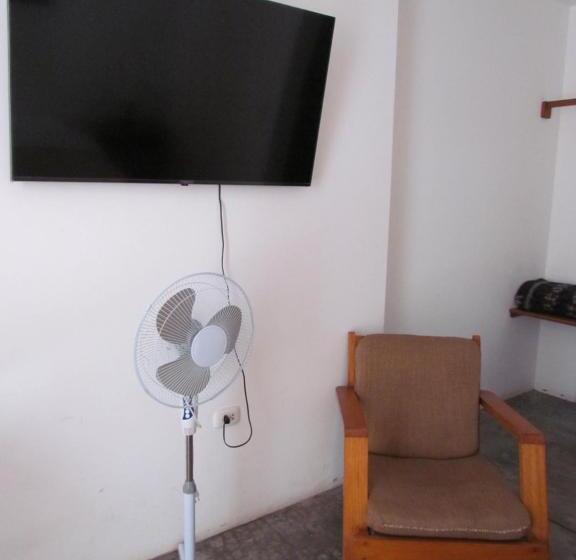 펜션 Huanchaco Hostal