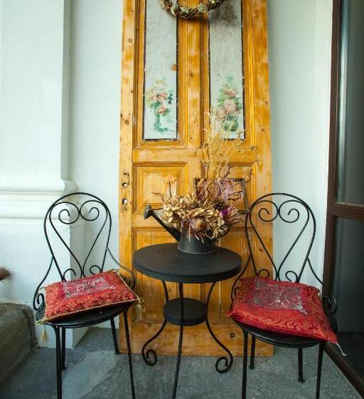 膳宿费 Il Piccolo Castello Busteni