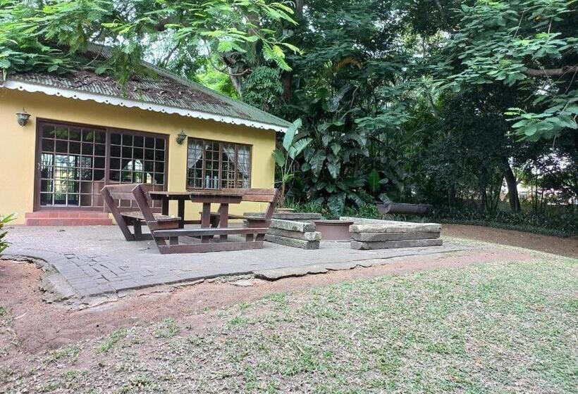 פנסיון Marula Gardens