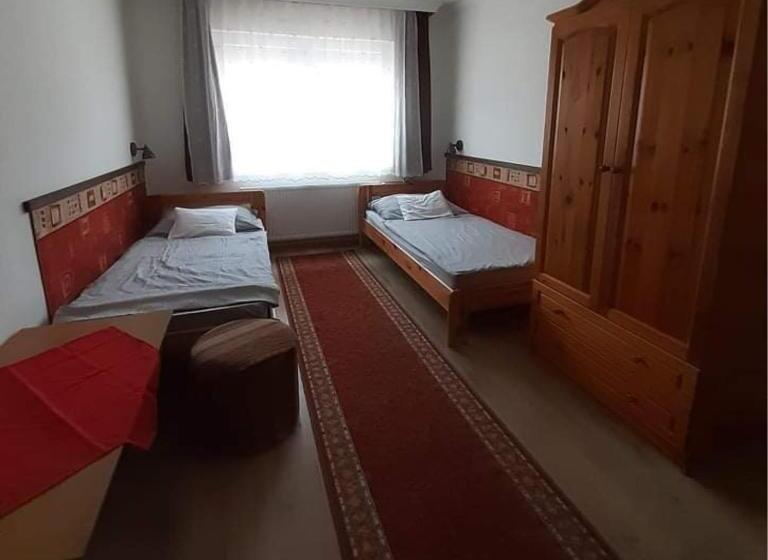 膳宿费 Pegazus Vendégház