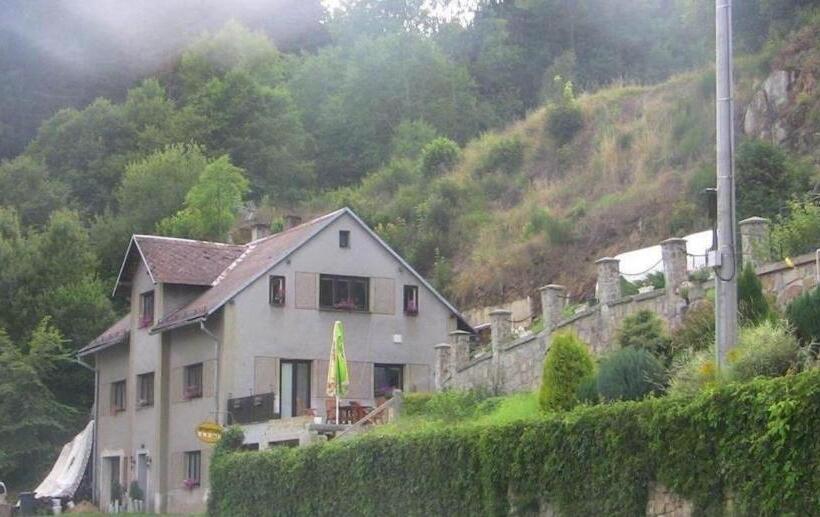 بنسيون Penzion Apartmány Bečov