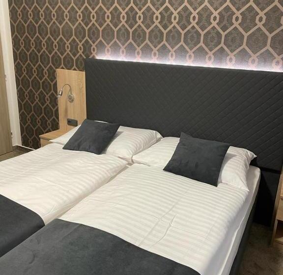 بنسيون Penzion Ema B&b