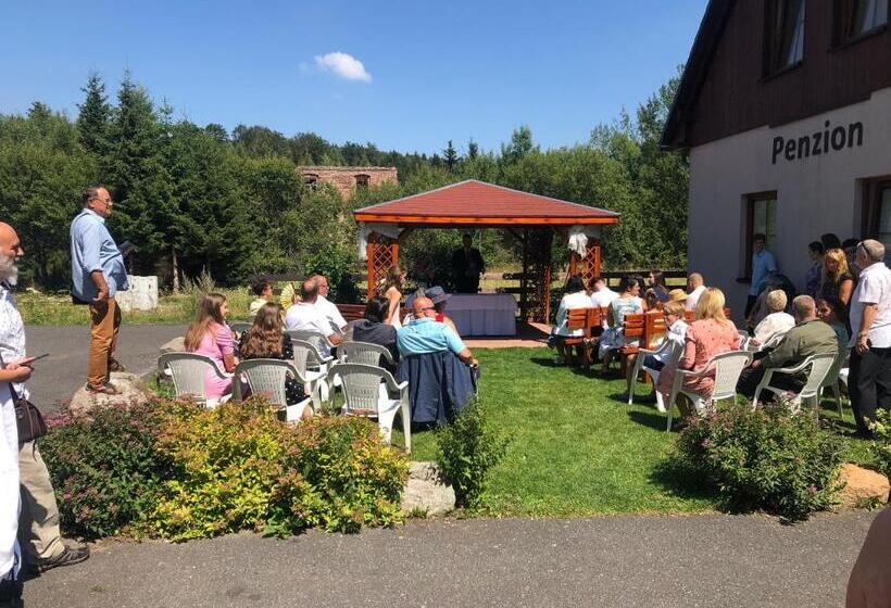 פנסיון Penzion Florian