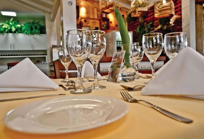 ペンション Pousada E Restaurante Caminhos Do Bom Café