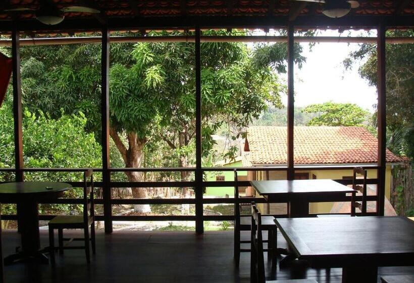 ペンション Pousada La Maison Du Baron