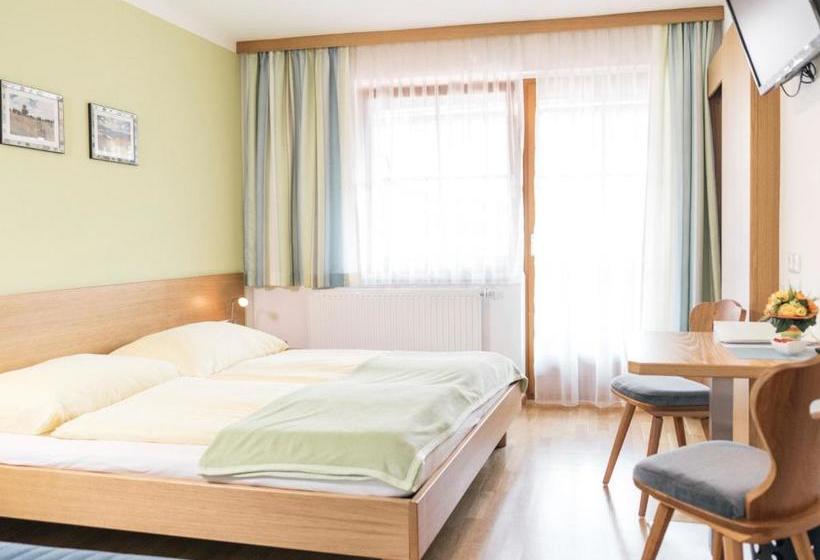 פנסיון Privatzimmer Und Ferienwohnungen Gassner