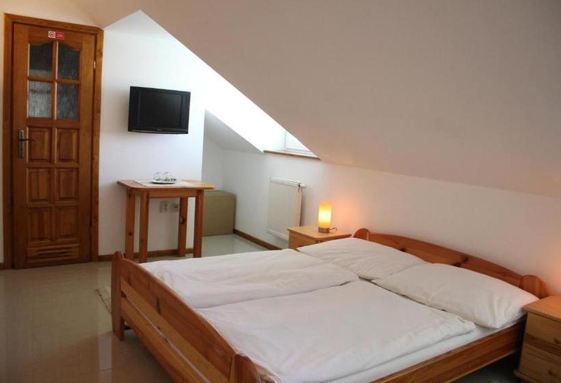 پانسیون Sabbia Ristorante   Reštaurácia A Ubytovanie Prievidza