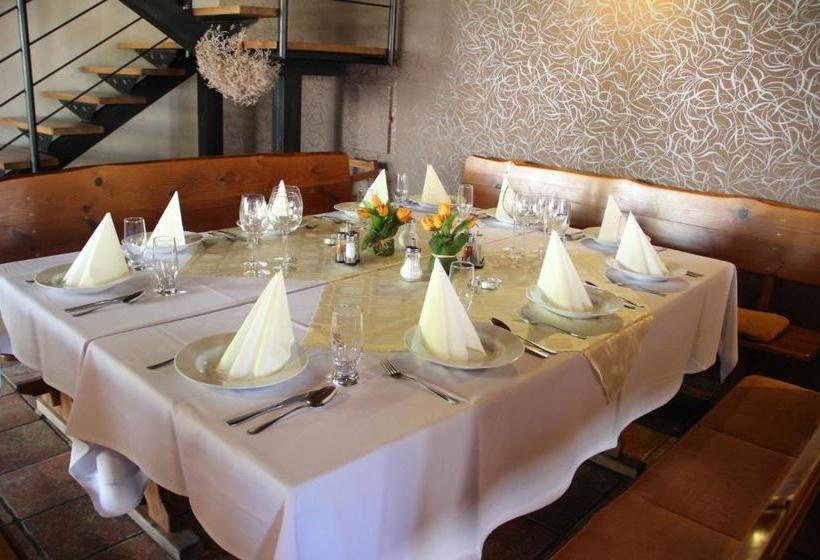 پانسیون Sabbia Ristorante   Reštaurácia A Ubytovanie Prievidza