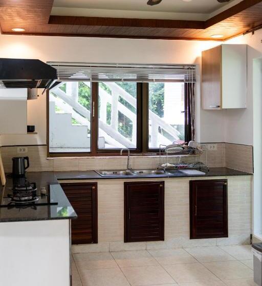 بنسيون Koh Samui Resort & Restaurant   Villa Giacomelli