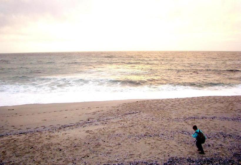 بنسيون Sir Lambert S Guesthouse