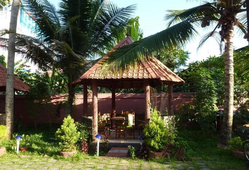 پانسیون Southcanal Holidays