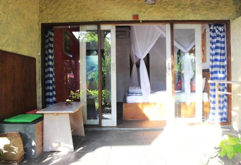 פנסיון Sudi Guest House